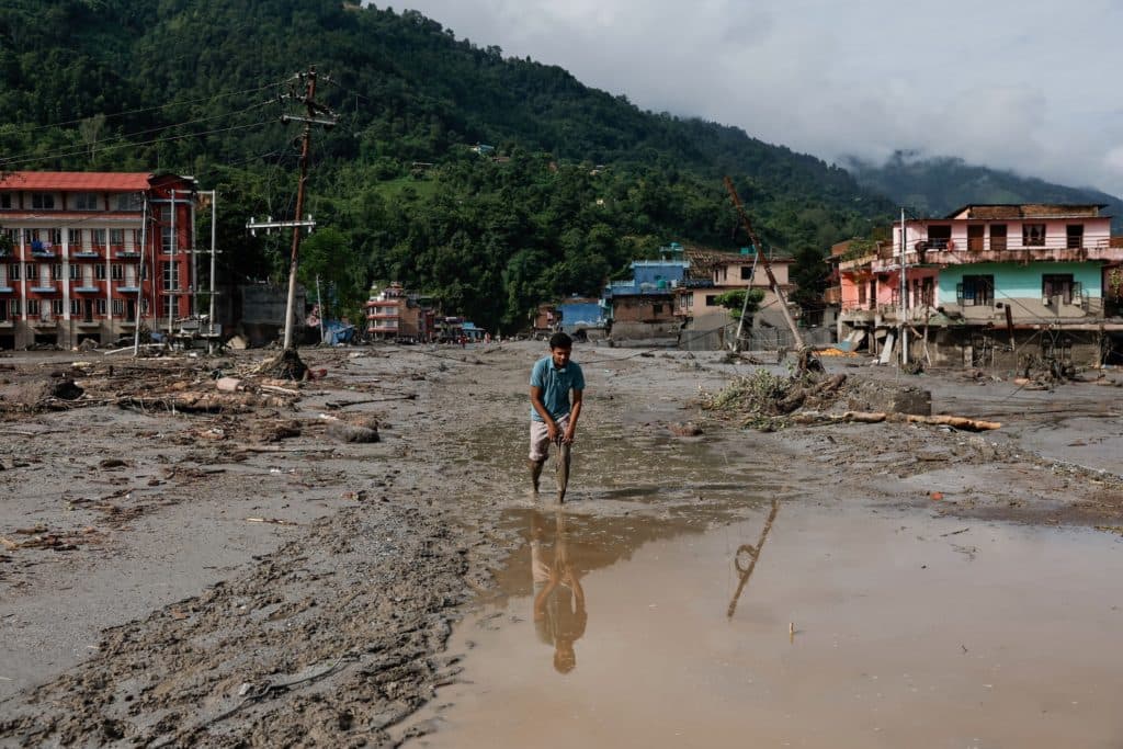 Melting Glaciers Likely Trigger Flooding in Himalayas