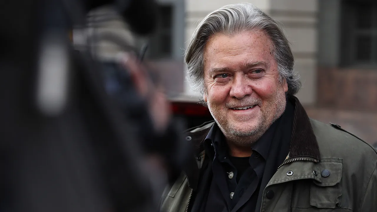 Supreme Court vacates appeals ruling, clearing way for DOJ to seek dismissal of Steve Bannon's Jan. 6 contempt conviction