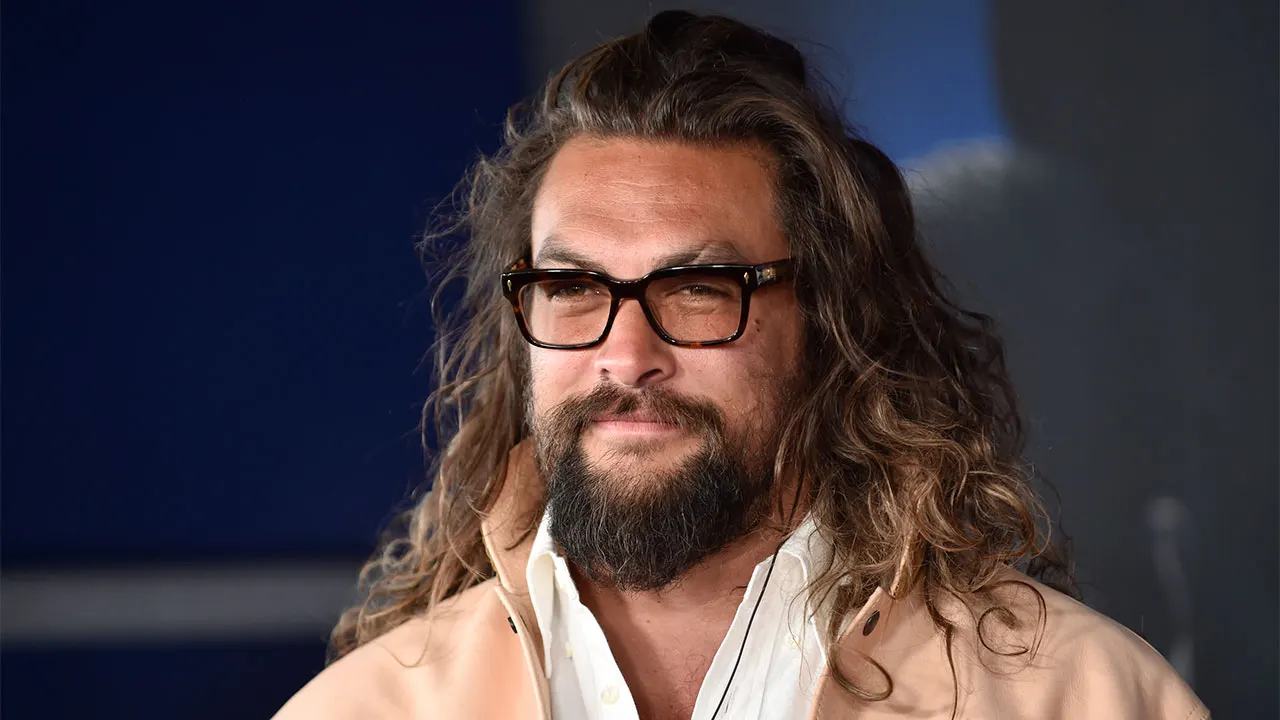 Jason Momoa evacuates Oʻahu North Shore home as historic floods hit Hawaii