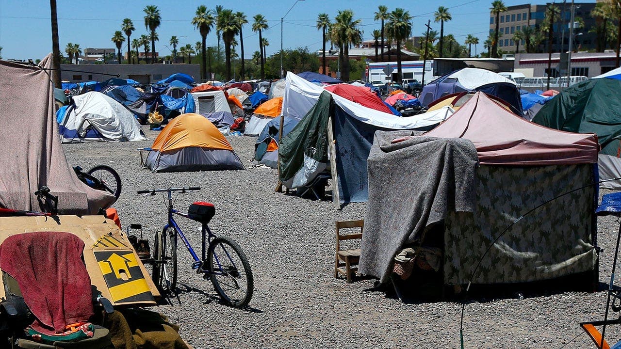HUD Suspends Federal Funding for LA Homeless Agency