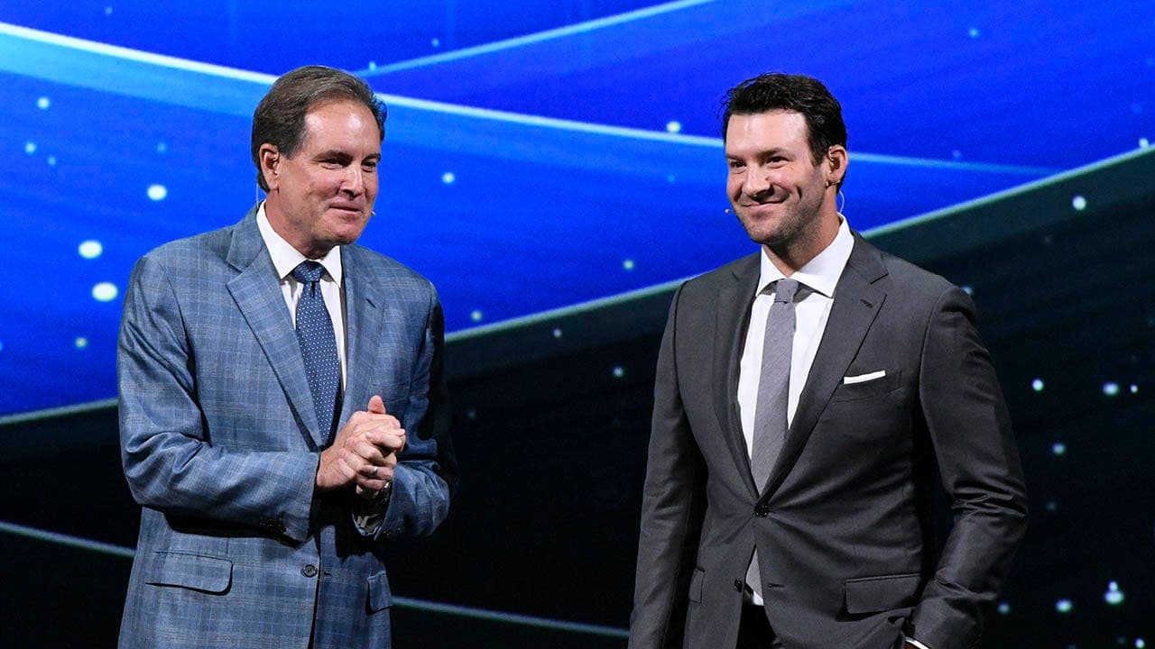 Tony Romo Defends Booth Style; Columnist Reacts