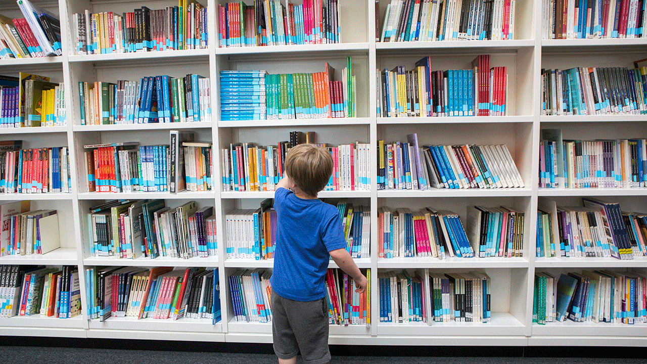 Report Says 250th Children's Lists Omit Faith