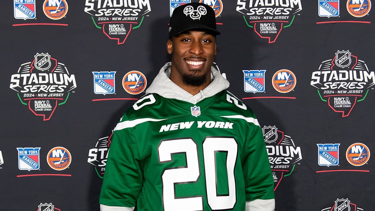 Breece Hall signs three-year, $45.75 million extension with New York Jets, becoming NFL’s third-highest paid running back by average annual value