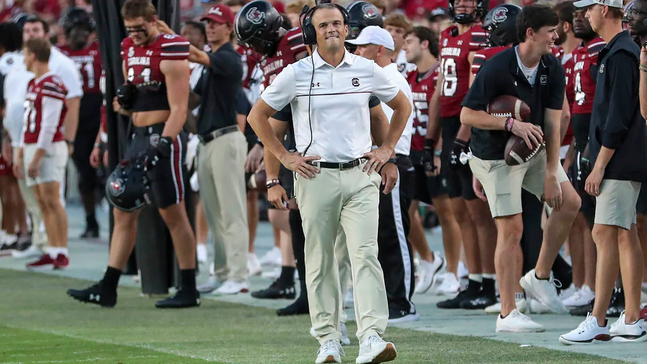 Beamer or Norvell: Which Coaching Seat Is Hotter