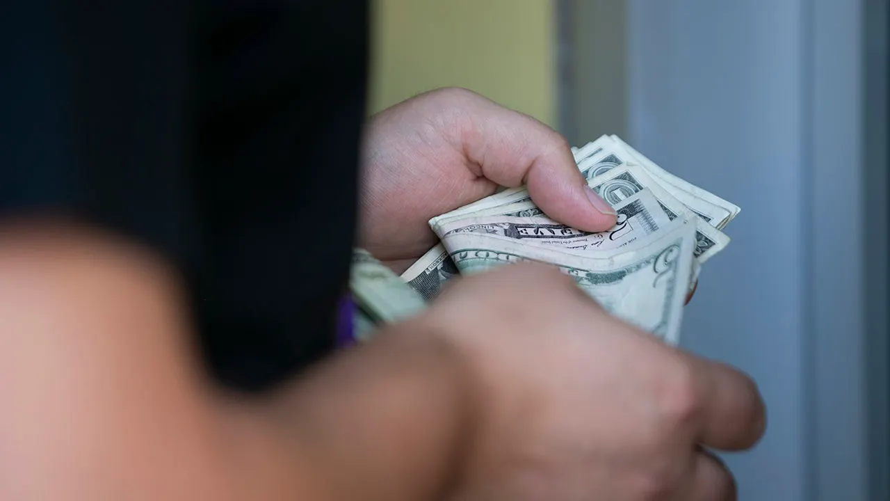 Sen. David McCormick and Sen. Kirsten Gillibrand introduce Prediction Market Act proposing consumer protections and ethics rules for prediction markets