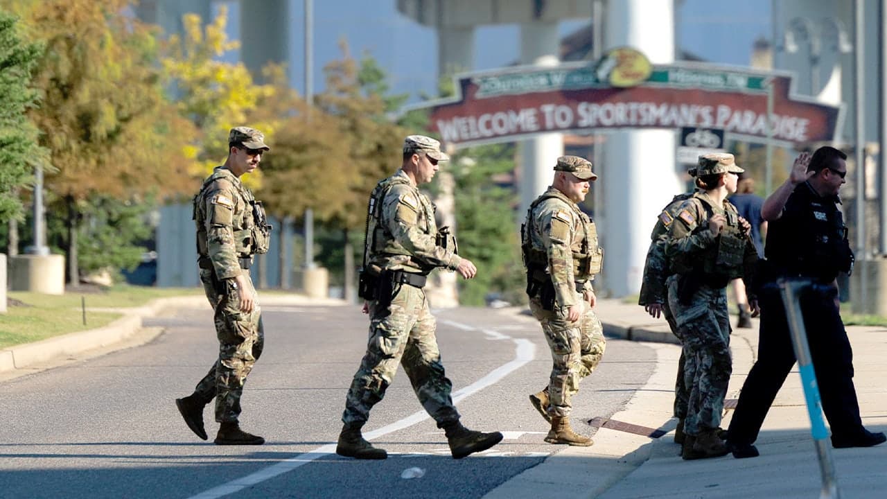 Memphis Pizzeria Refuses Service to National Guard
