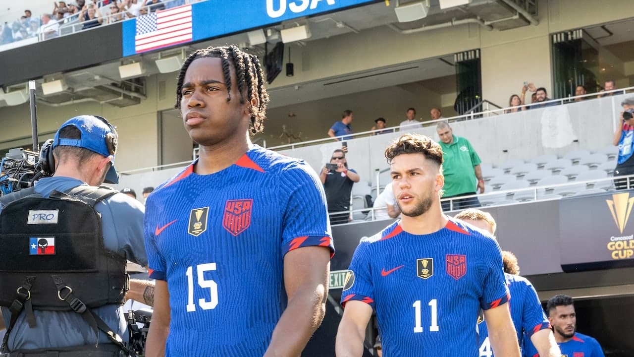 Pro soccer players open up on spreading peace through the sport at World Cup — and which sport is 'football'