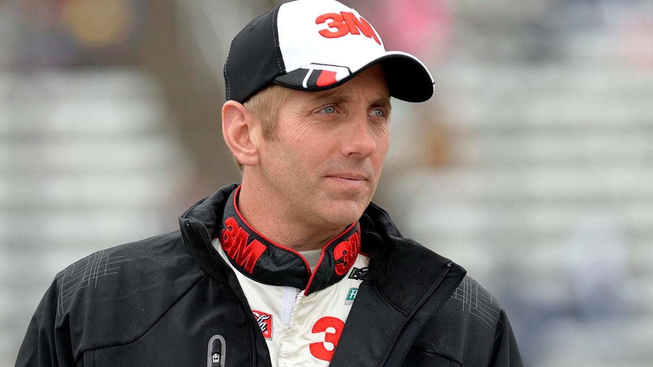 Ex-NASCAR star Greg Biffle's friend receives holiday card days after tragic plane crash