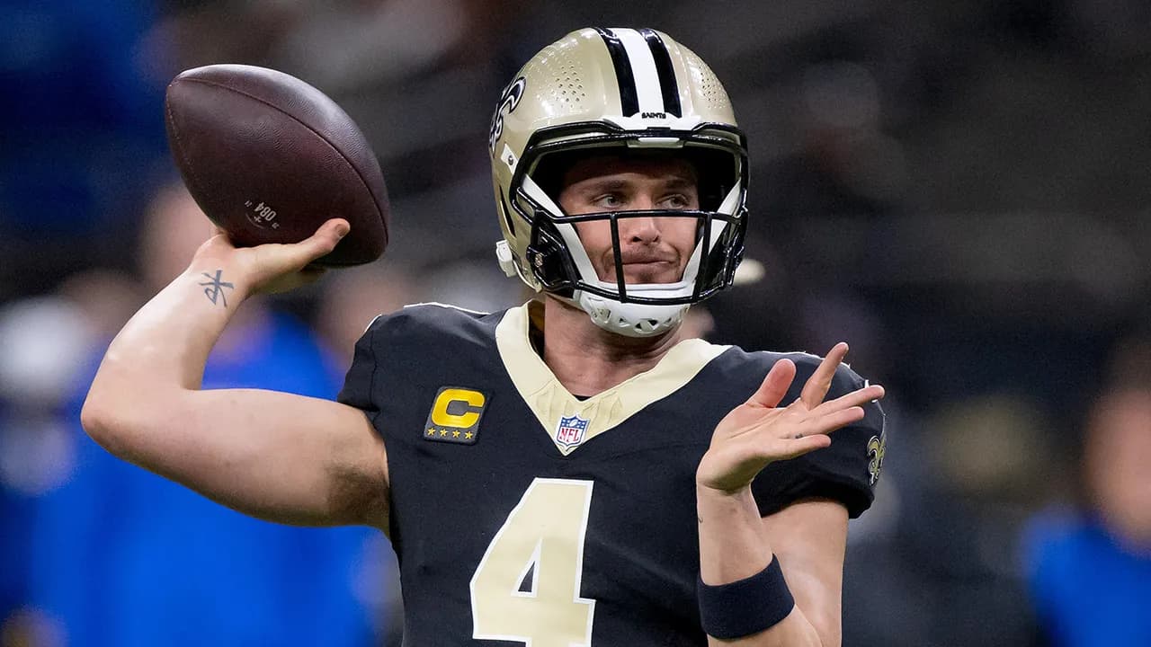 Four-time Pro Bowl quarterback Derek Carr serious about NFL return after retiring last year: report