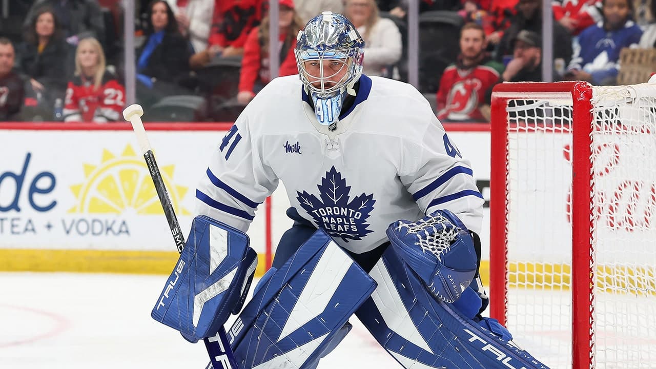 Maple Leafs Goaltender Anthony Stolarz Hospitalized After Puck Strikes Throat During Warmups; Later Released