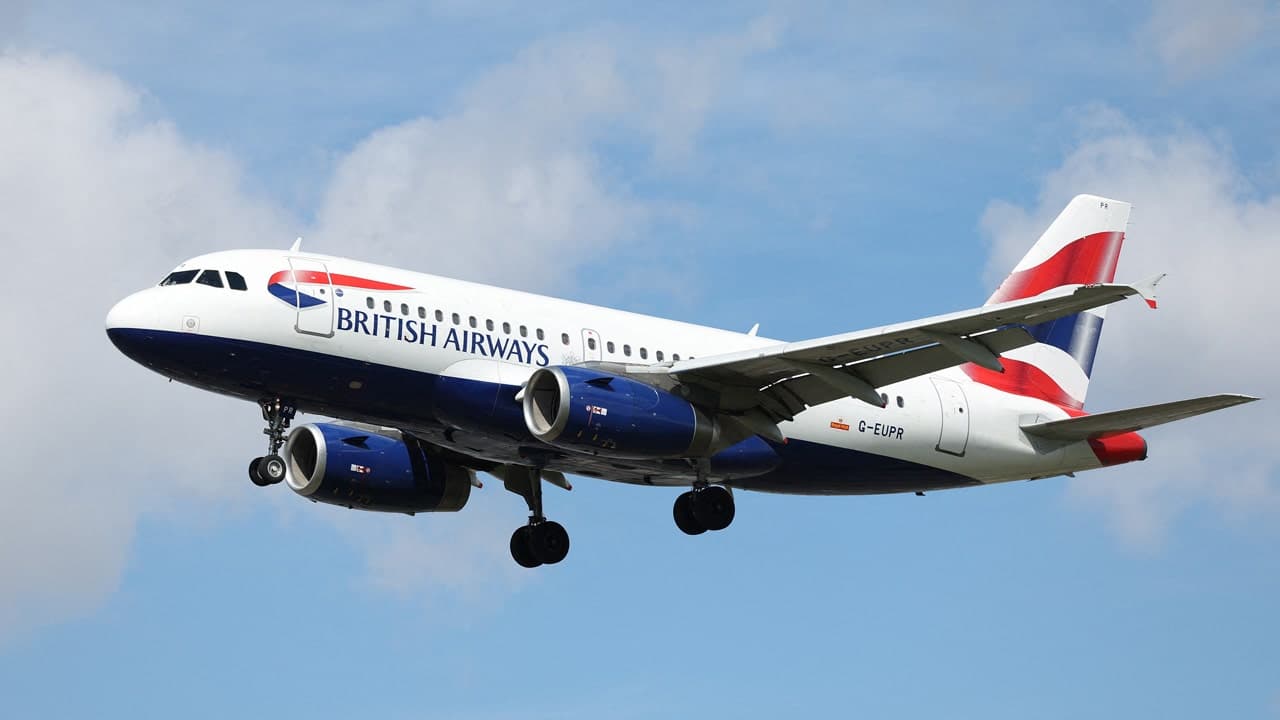 Passenger Dies on British Airways Flight BA32 From Hong Kong to London; Body Reportedly Stored in Galley During Flight