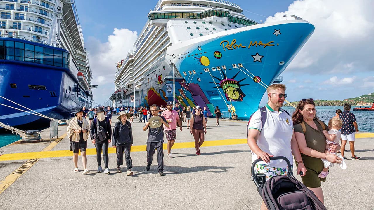 Study Ranks Cleanest Cruise Lines Using CDC Vessel Sanitation Inspection Data