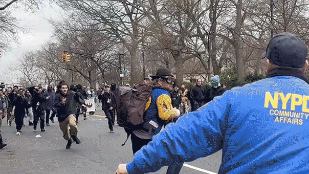 Video shows suspect tackled after allegedly throwing homemade explosive at NYC protest outside Mayor Zohran Mamdani’s Gracie Mansion