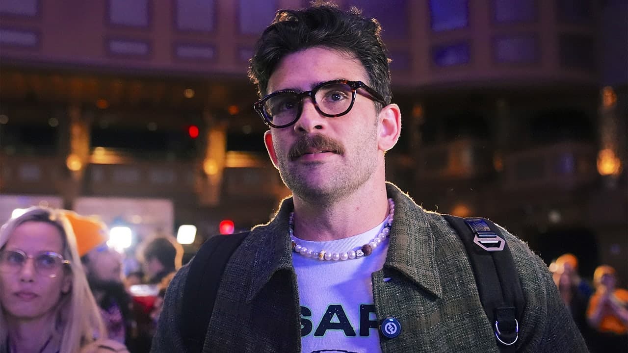 Fox News Opinion Column Criticizes Hasan Piker and Other U.S. Influencers' Cuba Visit, Alleges Downplaying of Cuban Hardships