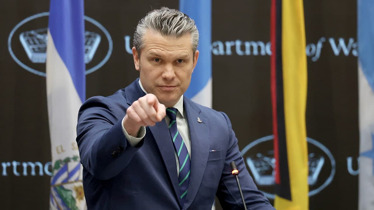 War Secretary Pete Hegseth reportedly removed multiple officers from a senior promotion list; White House reviewing and Democrats raise concerns