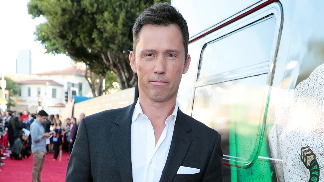 ‘Burn Notice’ Actor Jeffrey Donovan Says He Moved to Colorado After Meeting His Wife and Does Not Plan to Leave