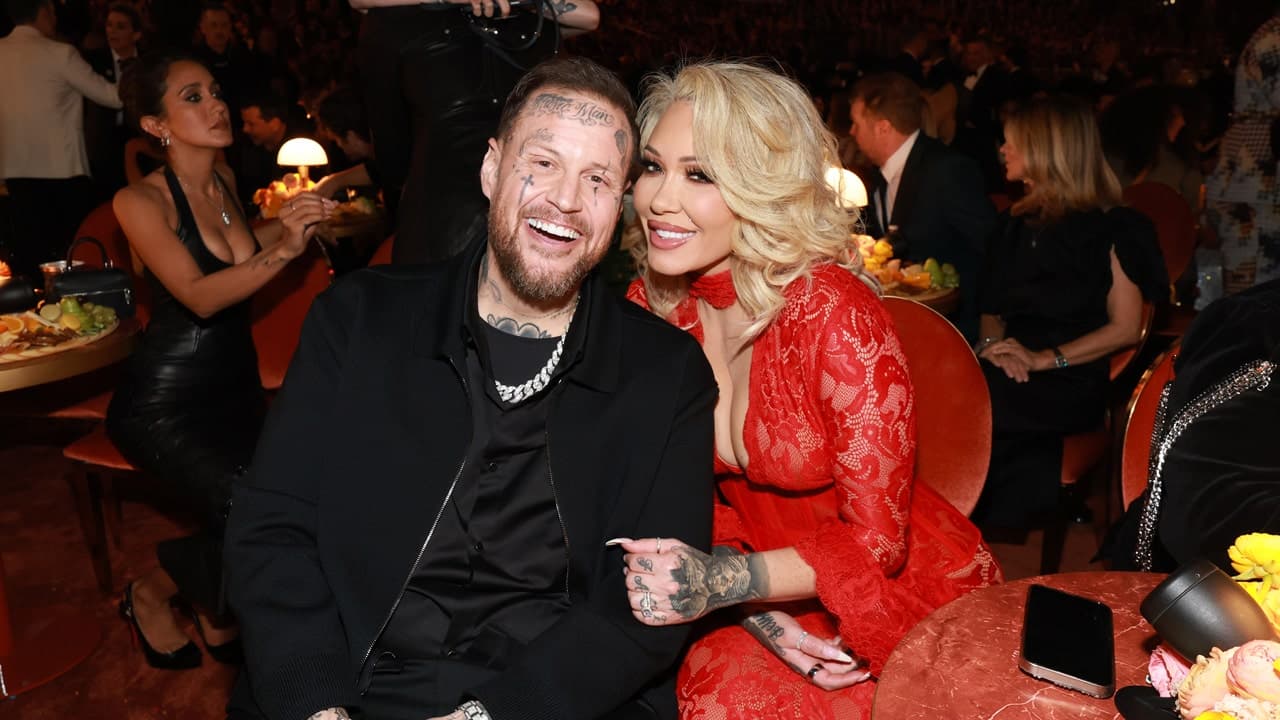 Jelly Roll Files for Divorce; Bunnie Xo Speaks