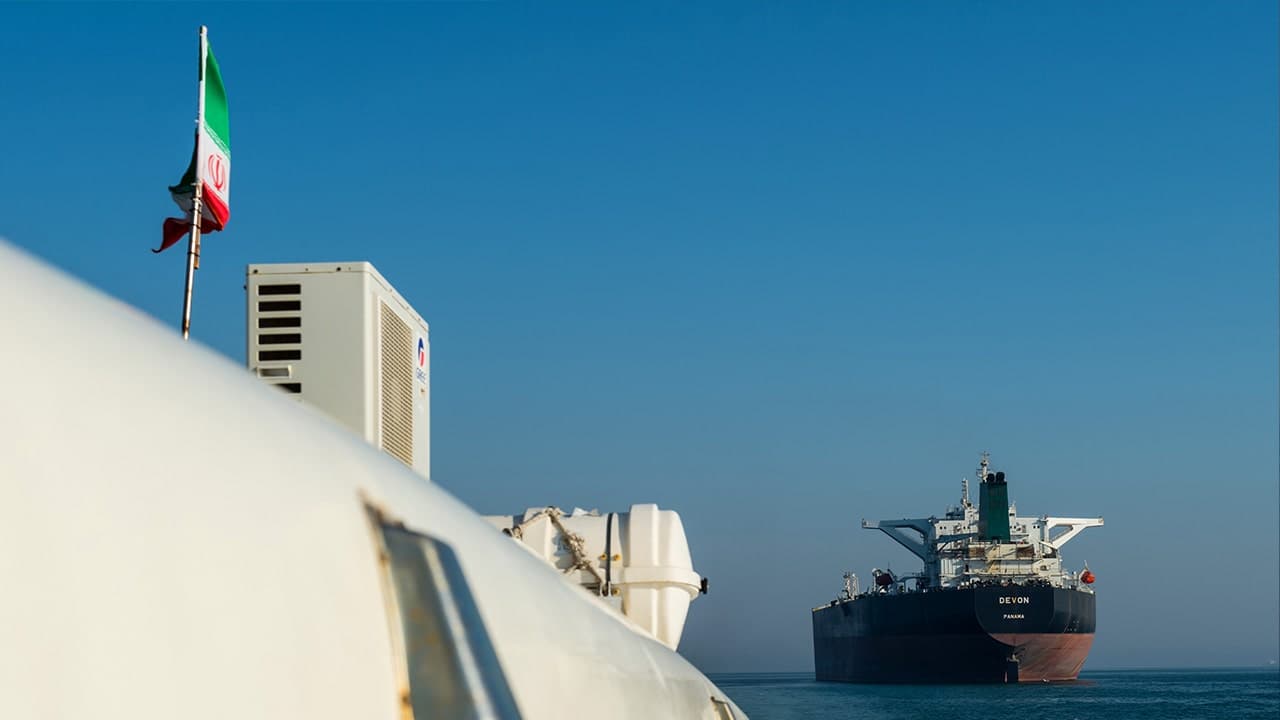 U.S. Officials Weigh Options to Disrupt Iran’s Kharg Island Oil Exports; Experts Warn of Risks and Limited Immediate Impact
