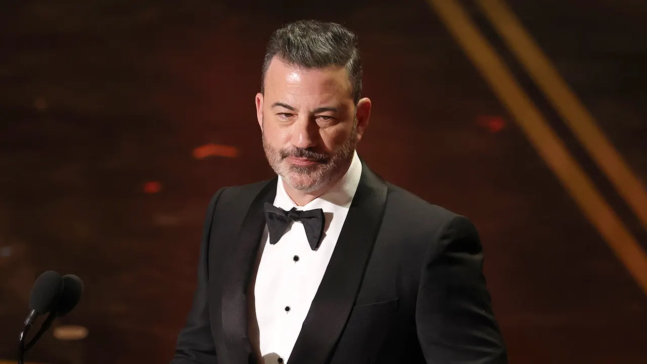 Opinion: Hollywood figures criticize President Trump at 2026 Oscars as debate grows over celebrity politics and falling viewership