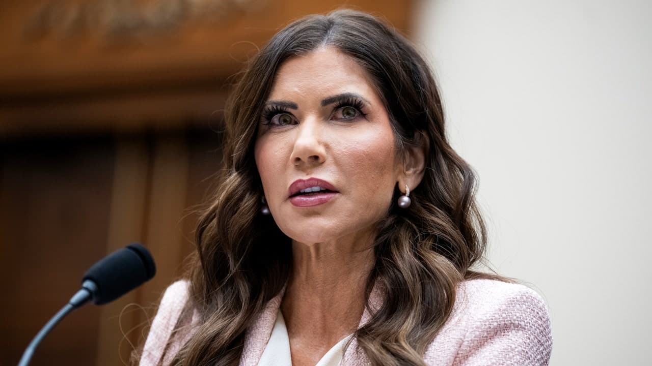 Daily Mail reports alleged online fetish activity by Bryon Noem; Kristi Noem’s office says family 'devastated' and former CIA officer warns of potential blackmail risk