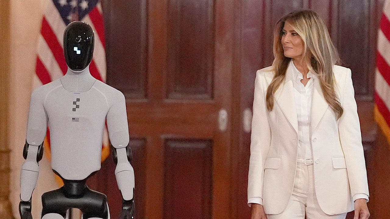Melania Trump Hosts Global Children's Technology Summit at White House; Figure 03 Humanoid Robot Appears