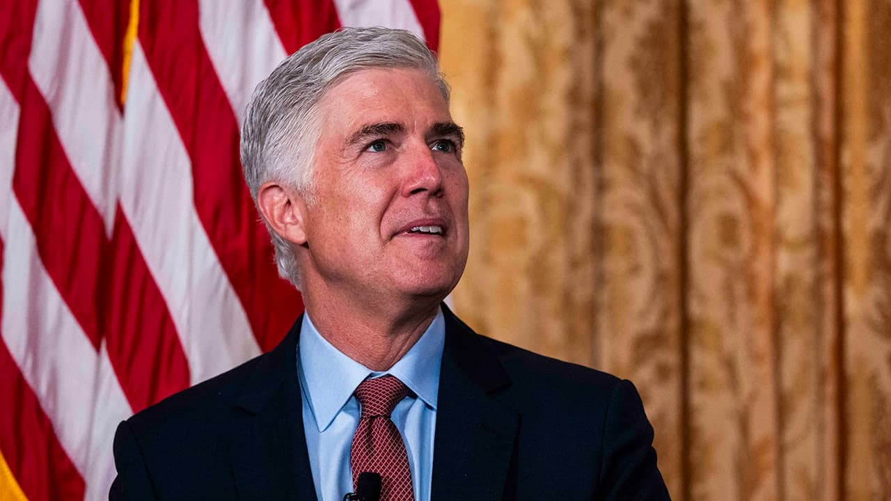 Supreme Court Lets Trump Remove FTC Commissioner