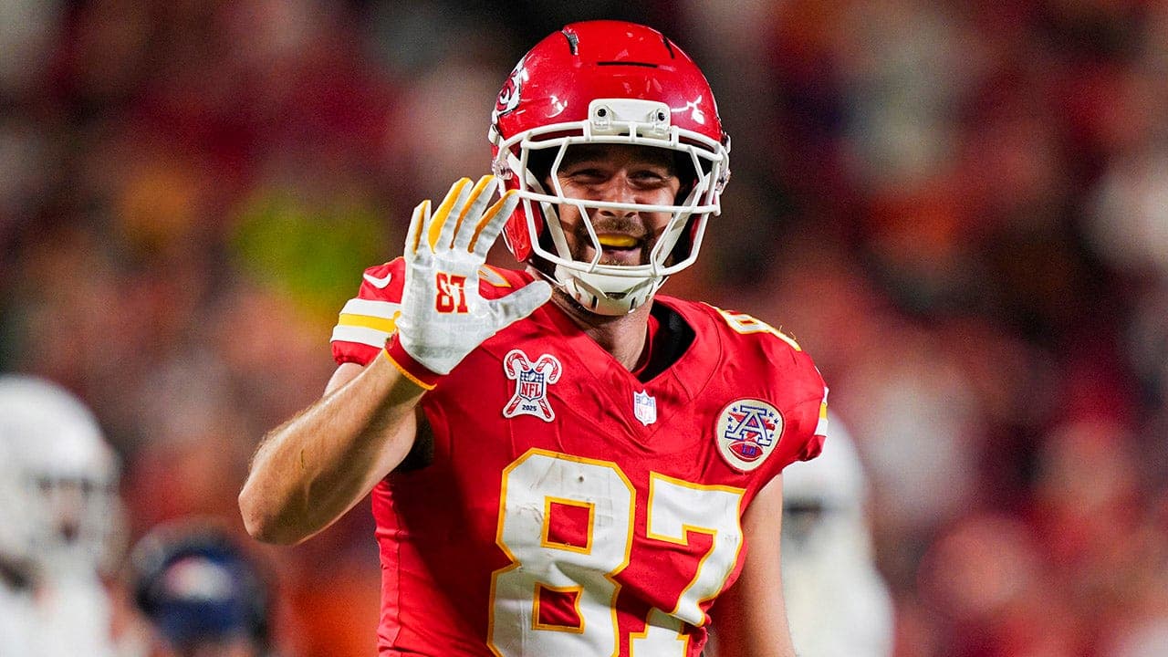 Travis Kelce Reportedly Set to Return to Kansas City Chiefs on One-Year, $12M Deal