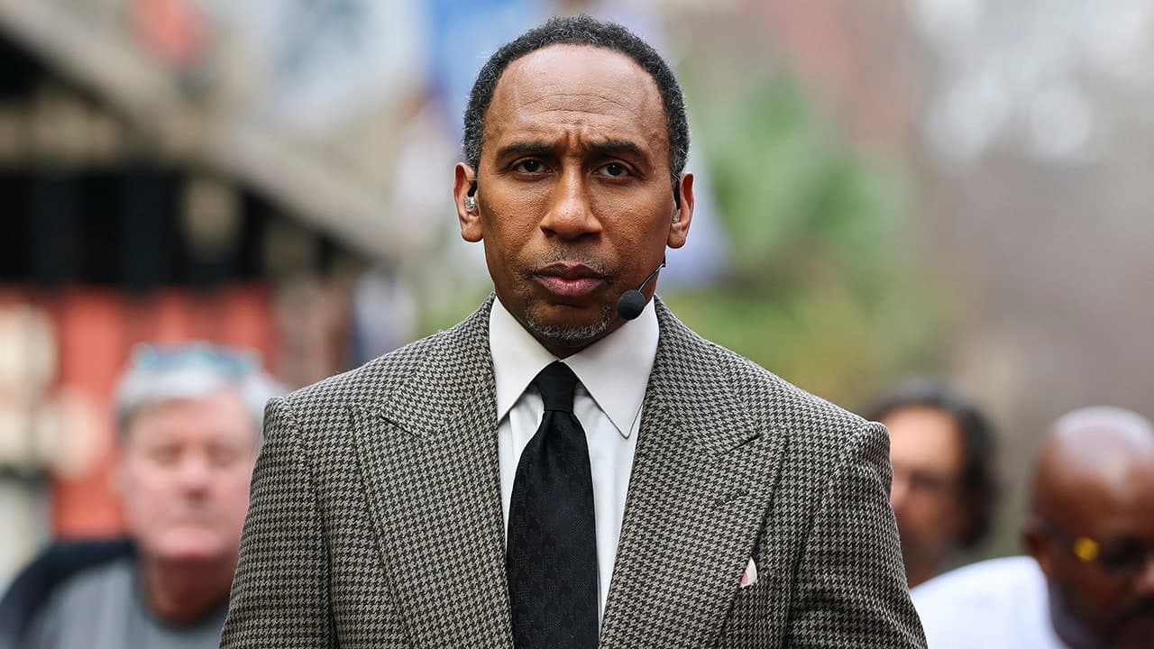 Stephen A. Smith says biological males should not compete in women's sports during appearance on 'Real Time with Bill Maher' after IOC policy change