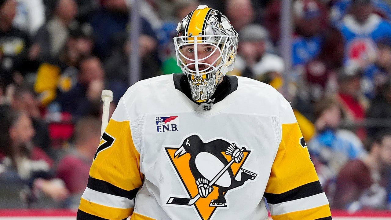 Pittsburgh Penguins bench Stuart Skinner and start Arturs Silovs in Game 4 vs. Philadelphia Flyers