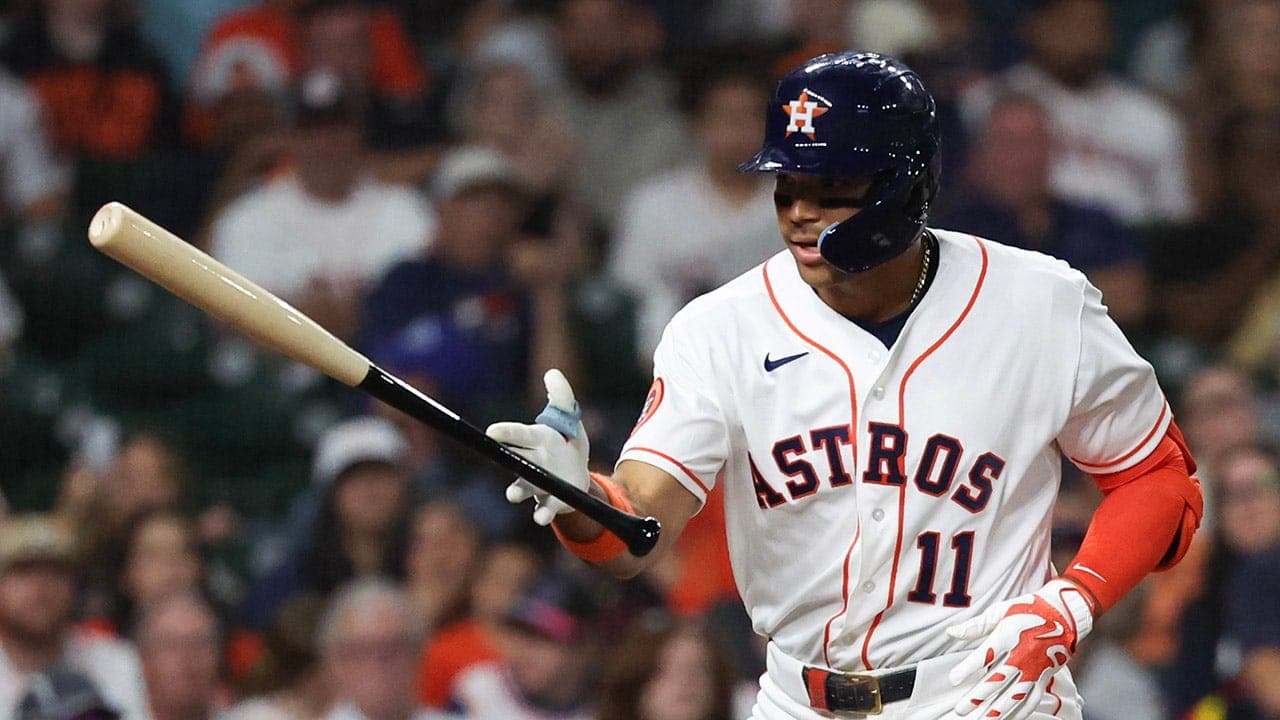 Cam Smith awarded a walk despite three swinging strikes after umpire Mark Wegner admits miscount in Astros–Red Sox game