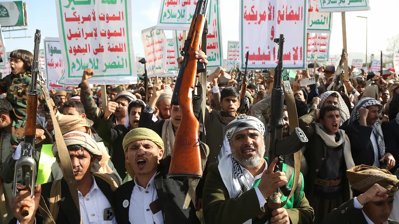 U.S. Warns of Escalation if Houthis Attack Red Sea