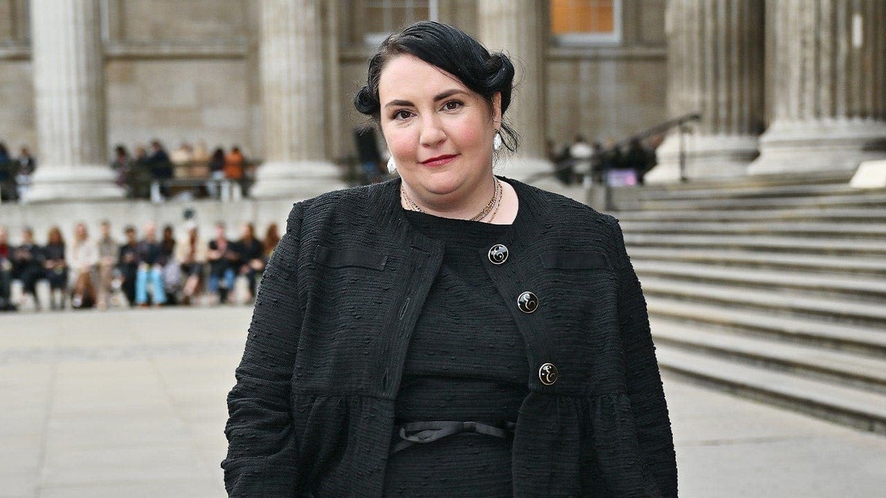Lena Dunham says her father declined to be seen voting with her during the 2012 Obama–Romney election