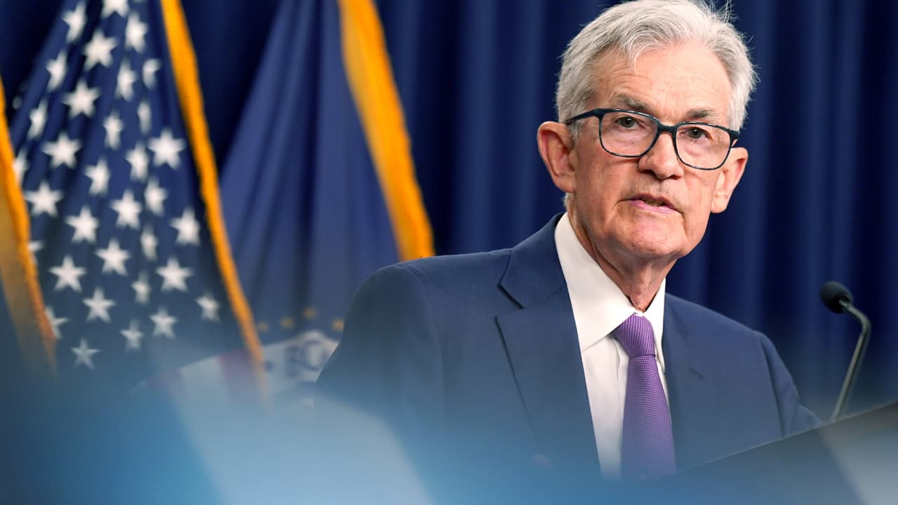 Kevin Warsh sworn in as Federal Reserve Chair; Jerome Powell remains on Fed Board, raising concerns about a potential voting majority pushing for rate hikes amid an oil-price shock