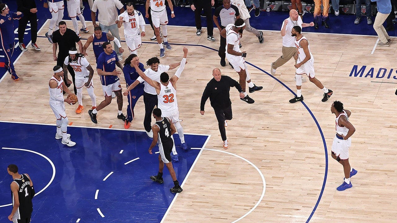 Knicks Rally from 29-Point Deficit to Lead 3-1