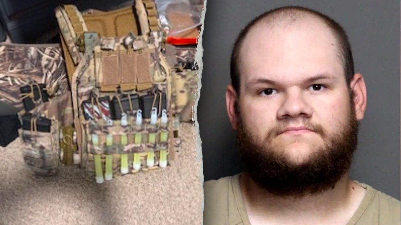 Ohio Man Allegedly Stockpiled Weapons for White House UFC Attack