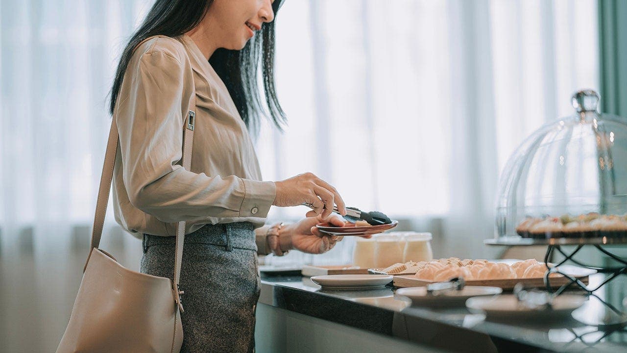 Airlines Introduce Grab-and-Go Airport Lounges