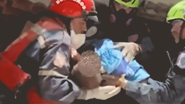 U.S. Teams Rescue Infant After Venezuela Quakes