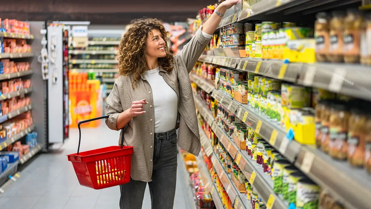 Chefs Share Grocery Shopping Tips and Savings