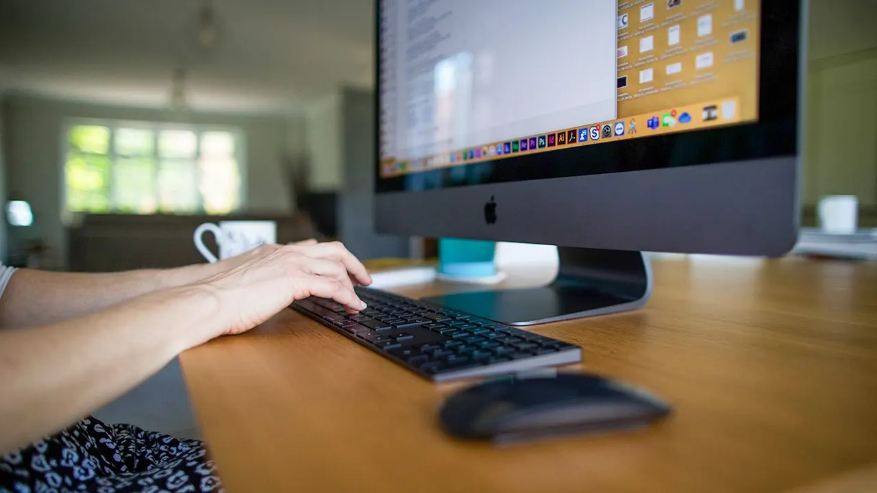 Data Brokers' Public Records Feed People-Search Scams