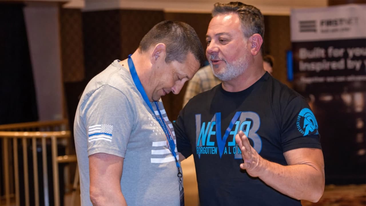 Nonprofit Aids Wounded U.S. Police Officers