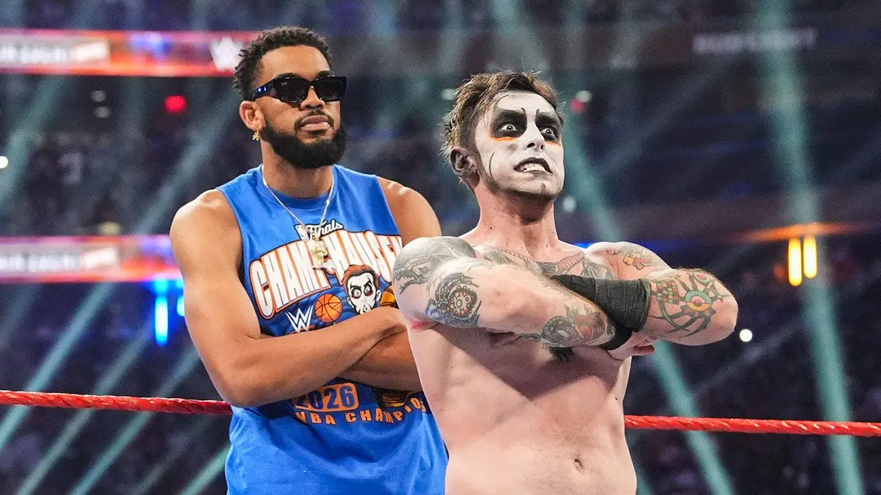 Knicks Stars Appear at WWE Main Event in MSG