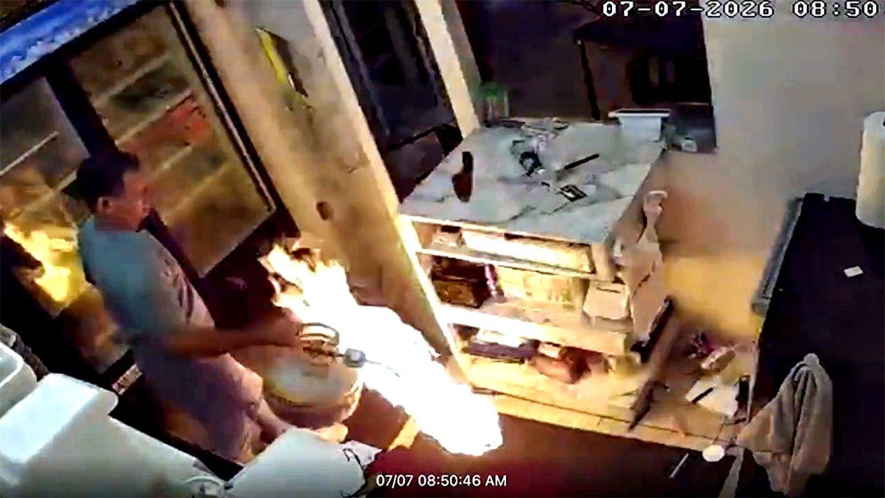 Tampa Man Arrested After Restaurant Arson and Knife Attack
