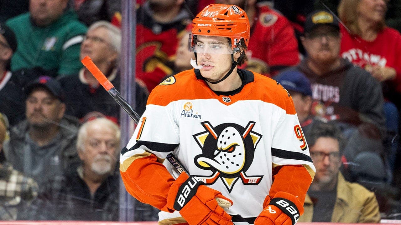 Flyers offer $18M AAV to Leo Carlsson