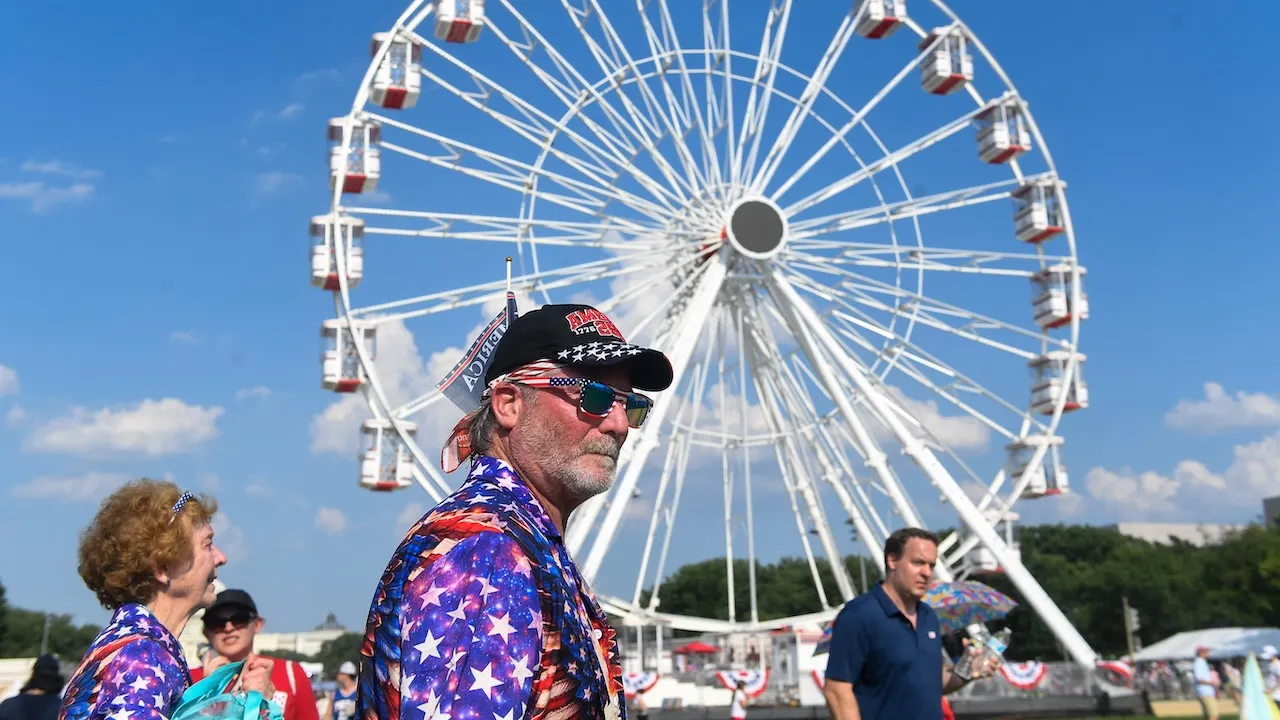 Independence Day Crowds at Great American State Fair