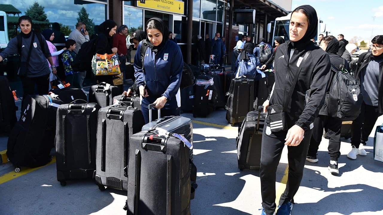 Majority of Iran’s women’s national soccer team reportedly return to Iran after withdrawing asylum requests in Australia