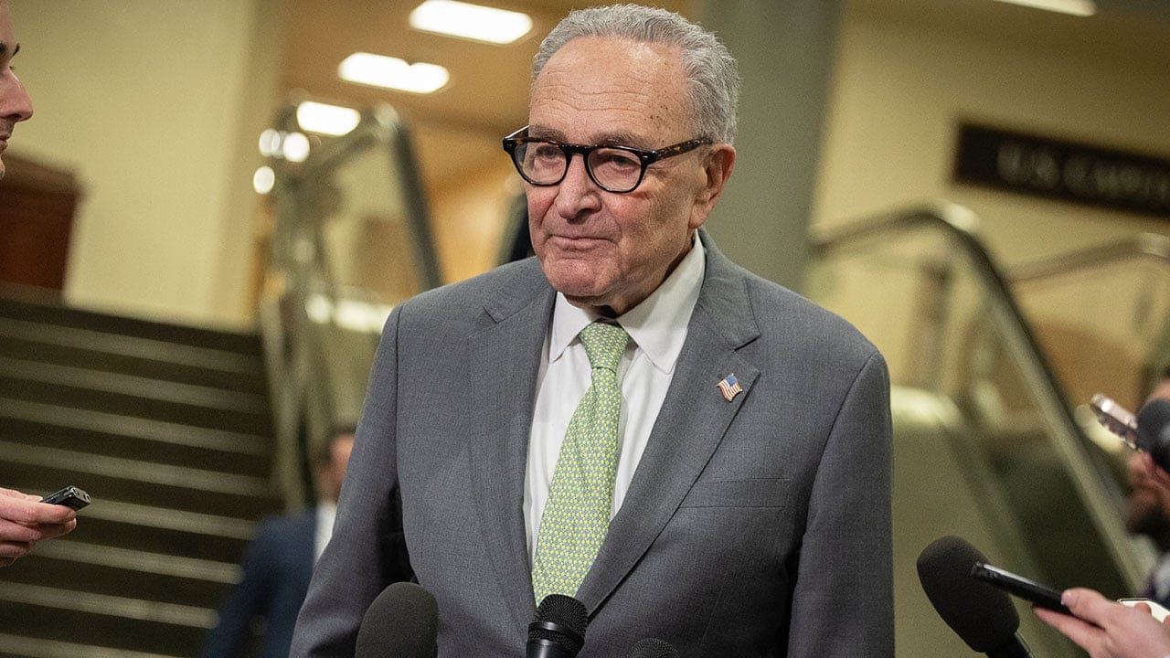 Schumer to Force Senate Vote on War Powers Resolution to Limit Trump’s Military Authority in Iran as Two-Week Ceasefire Begins