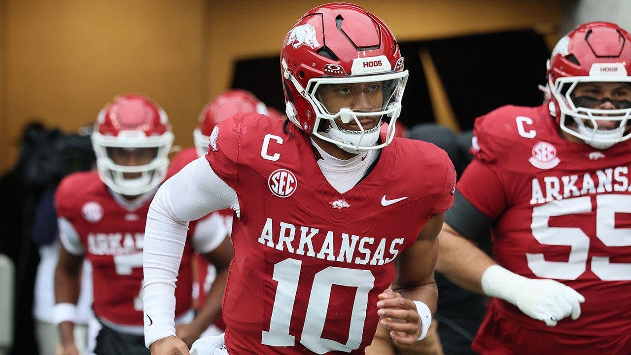 Cleveland Browns select Arkansas QB Taylen Green in sixth round, increasing competition in Browns’ quarterback room including Shedeur Sanders