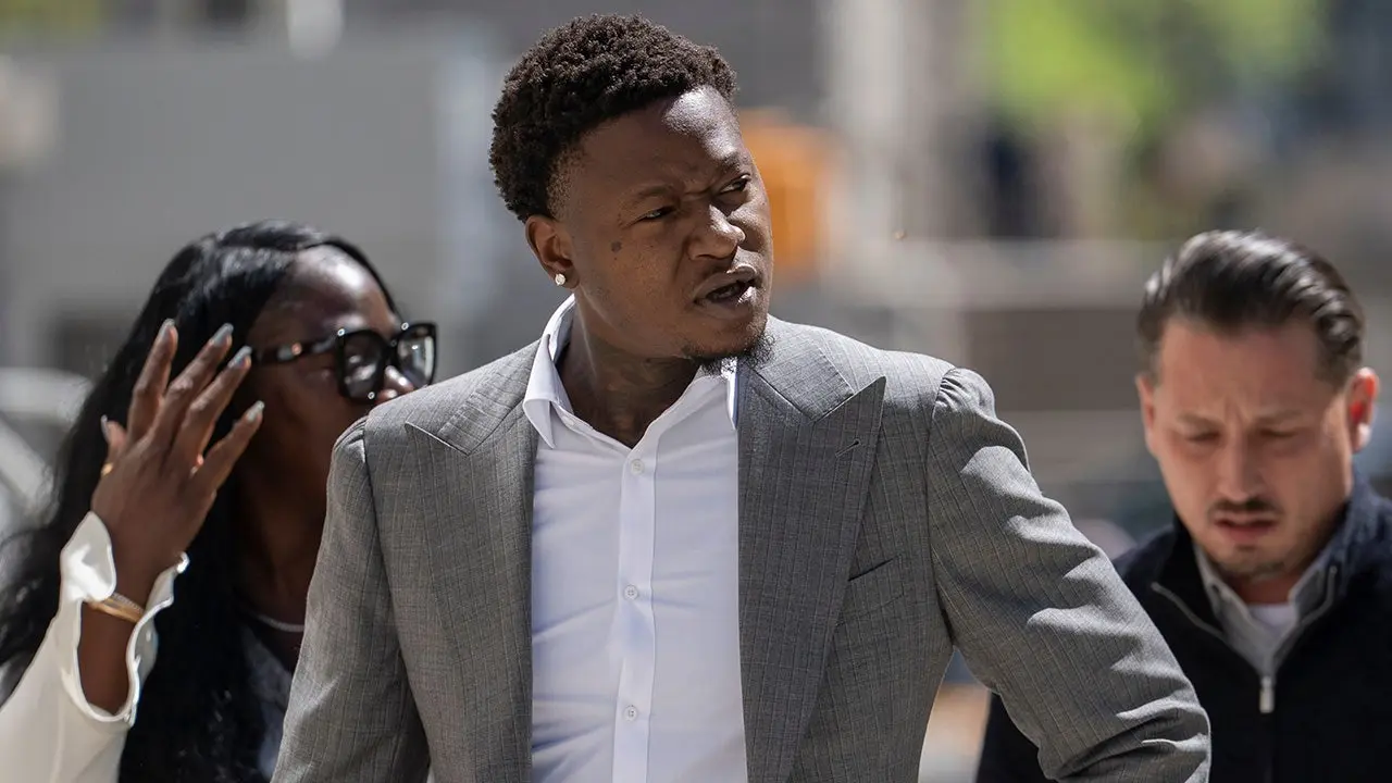Federal prosecutors move to add bribery and honest‑services wire fraud charges against NBA guard Terry Rozier in 2023 gambling probe