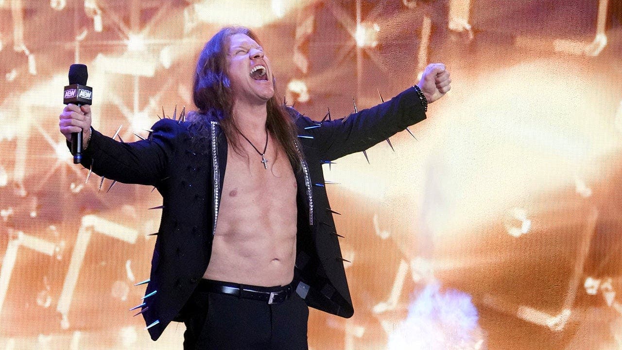 Chris Jericho returns to AEW Double or Nothing Stadium Stampede; MVP praises Jericho's career and versatility