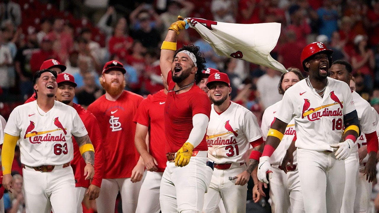 Padres at Cardinals: Giolito vs. May Preview